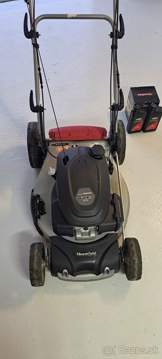 Predám kosačku Honda SP535 HW 4S - 2