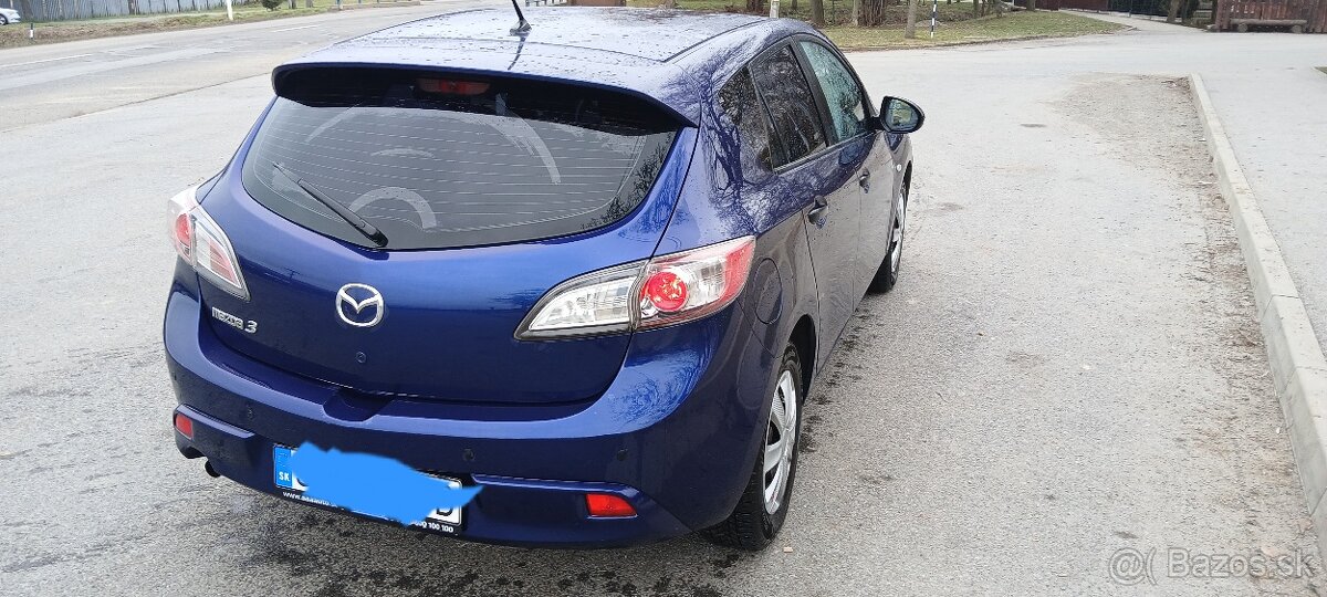 Predam Mazda 3 1.6 benzin - 2