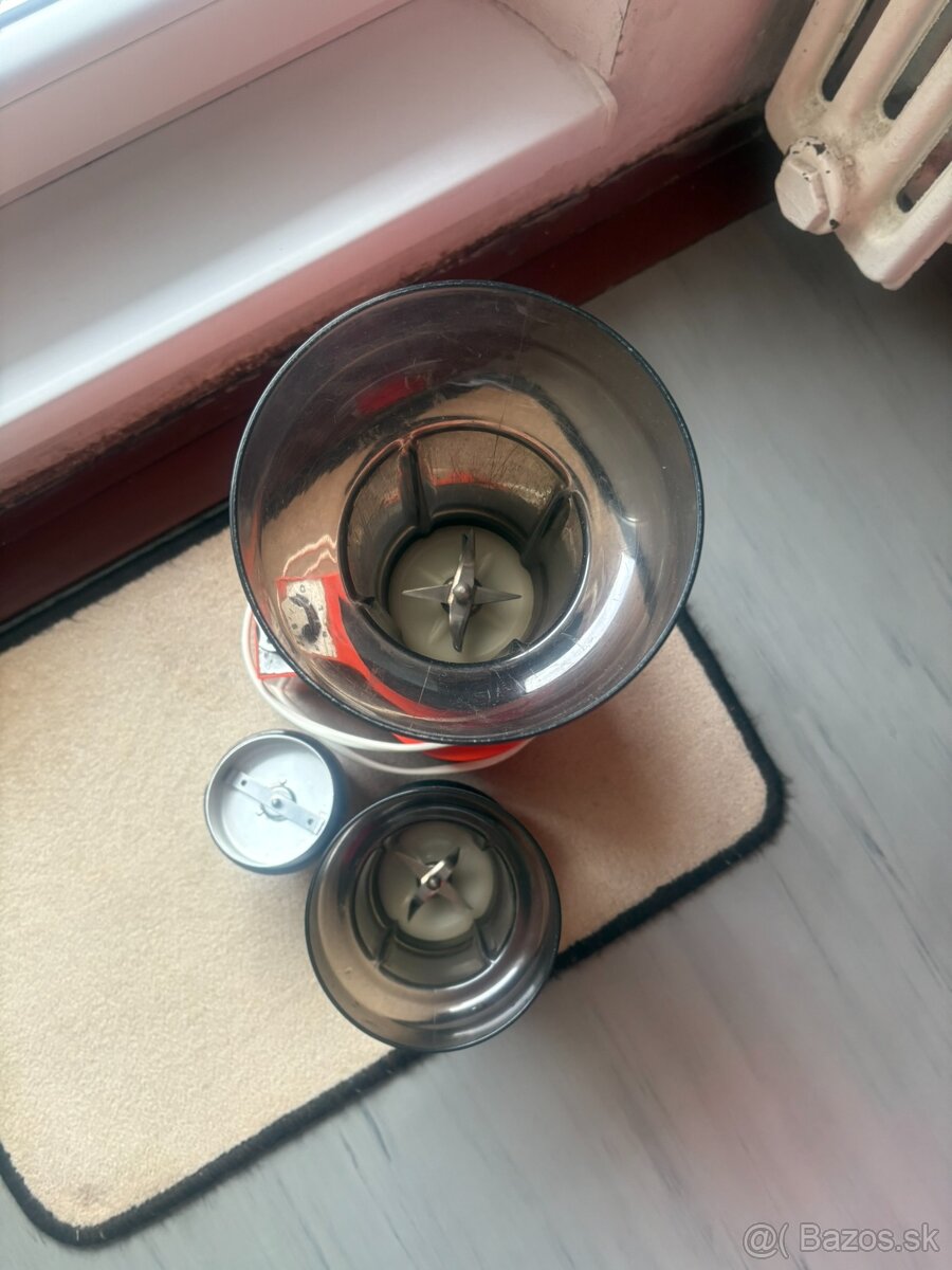 Predám univerzálny retro mixér - 2