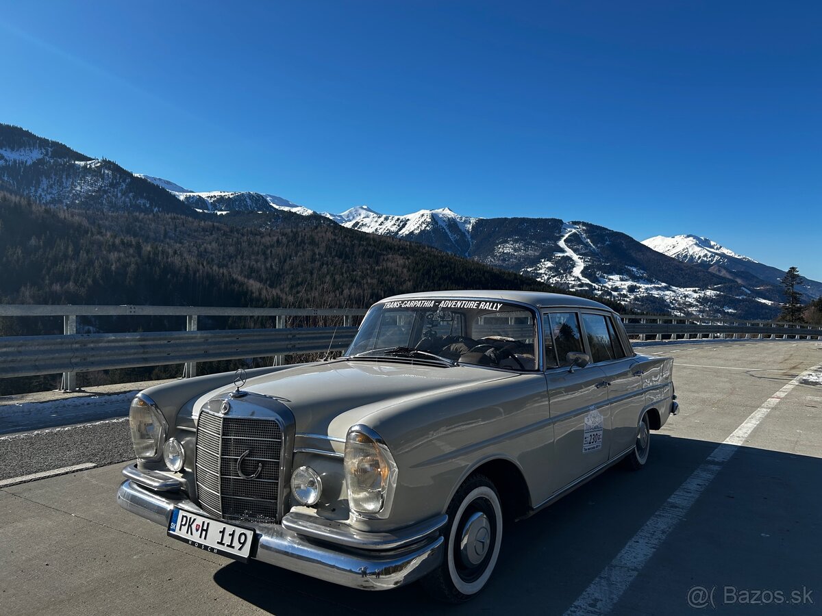 Mercedes-Benz 230S W111 Heckflosse - 2