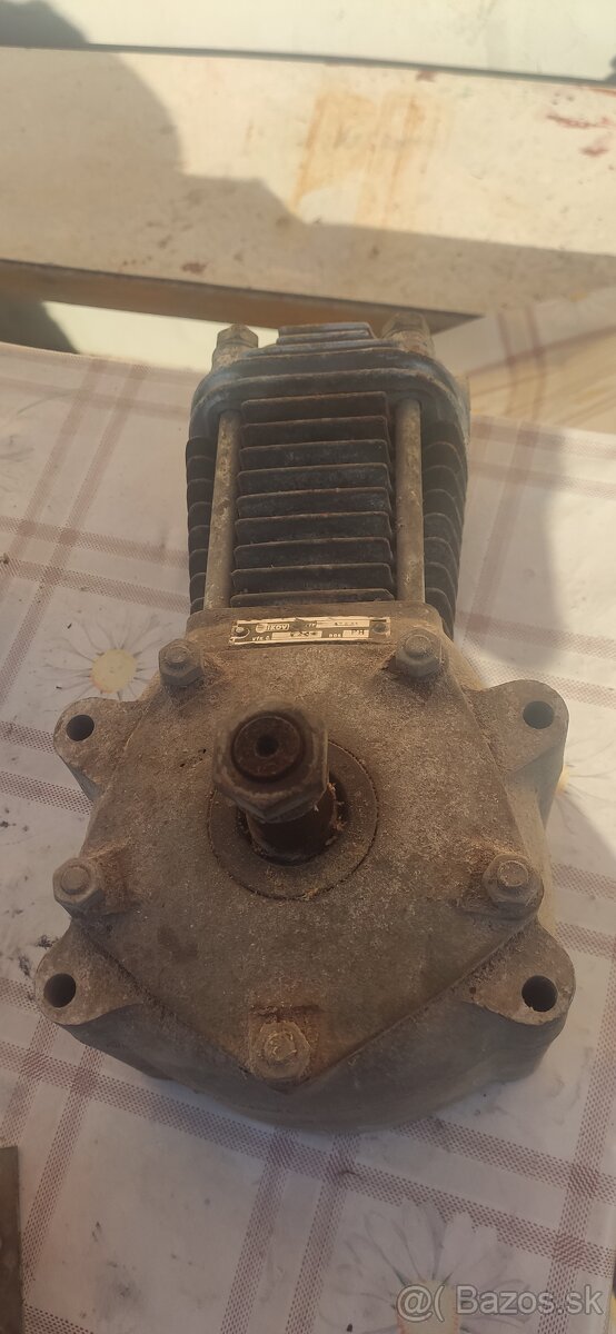 Kompresor s remenicou - 2