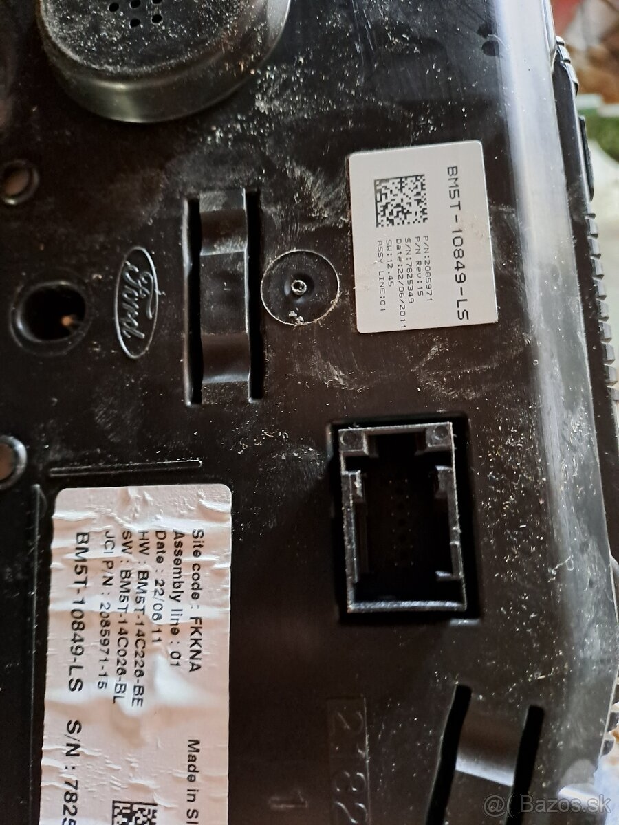 Ford Focus Mk3 2010-2018 1.6 tdci 116 HP manual 85 kW 1560 c - 2