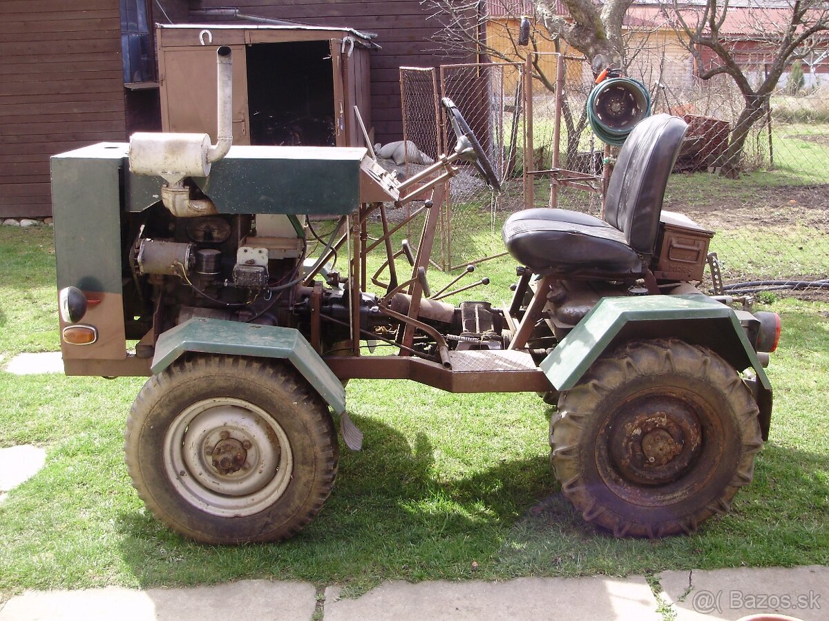 Predám malotraktor 4x4 diesel - 2