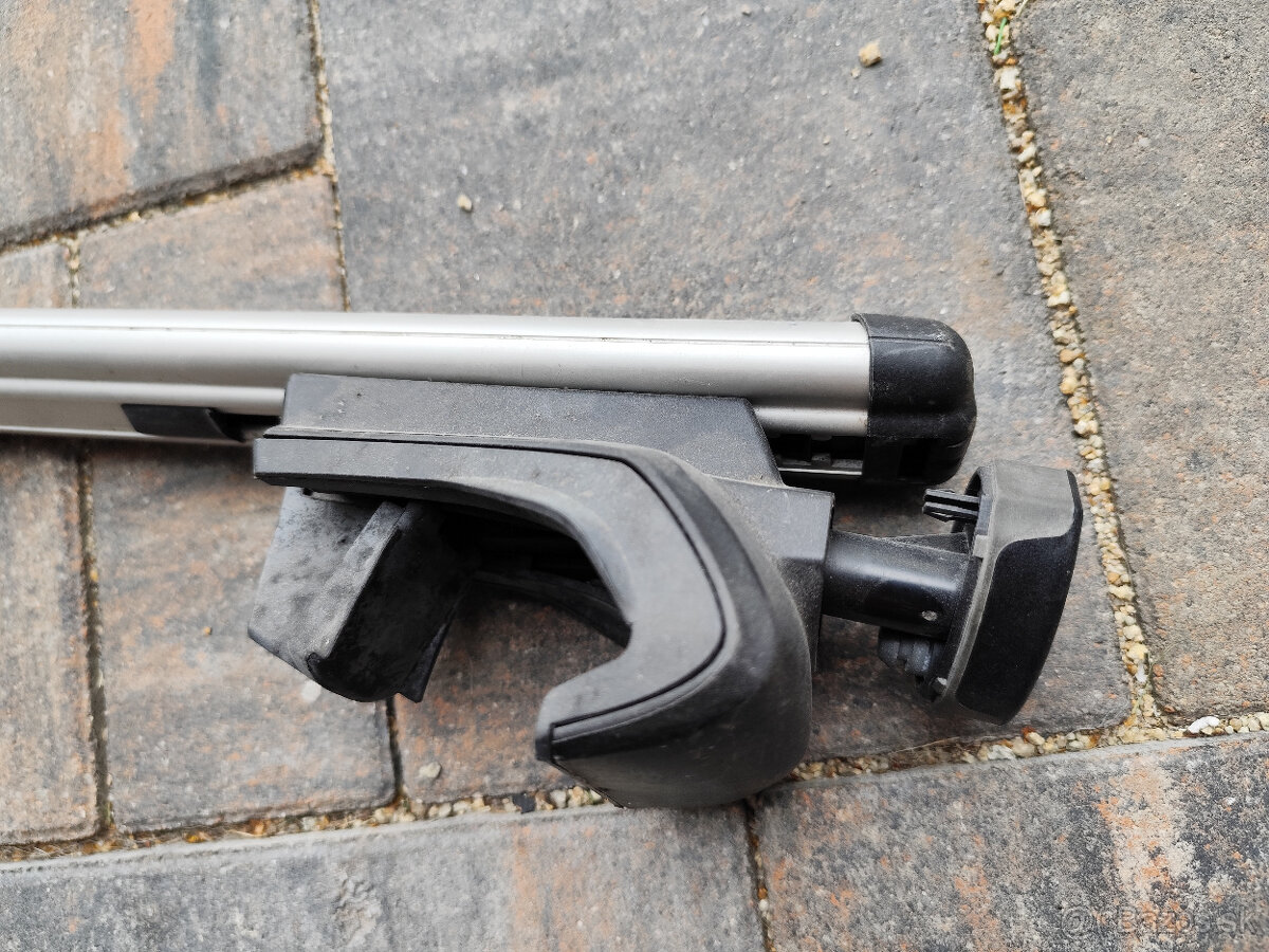 strešný nosič thule - priečniky - 2