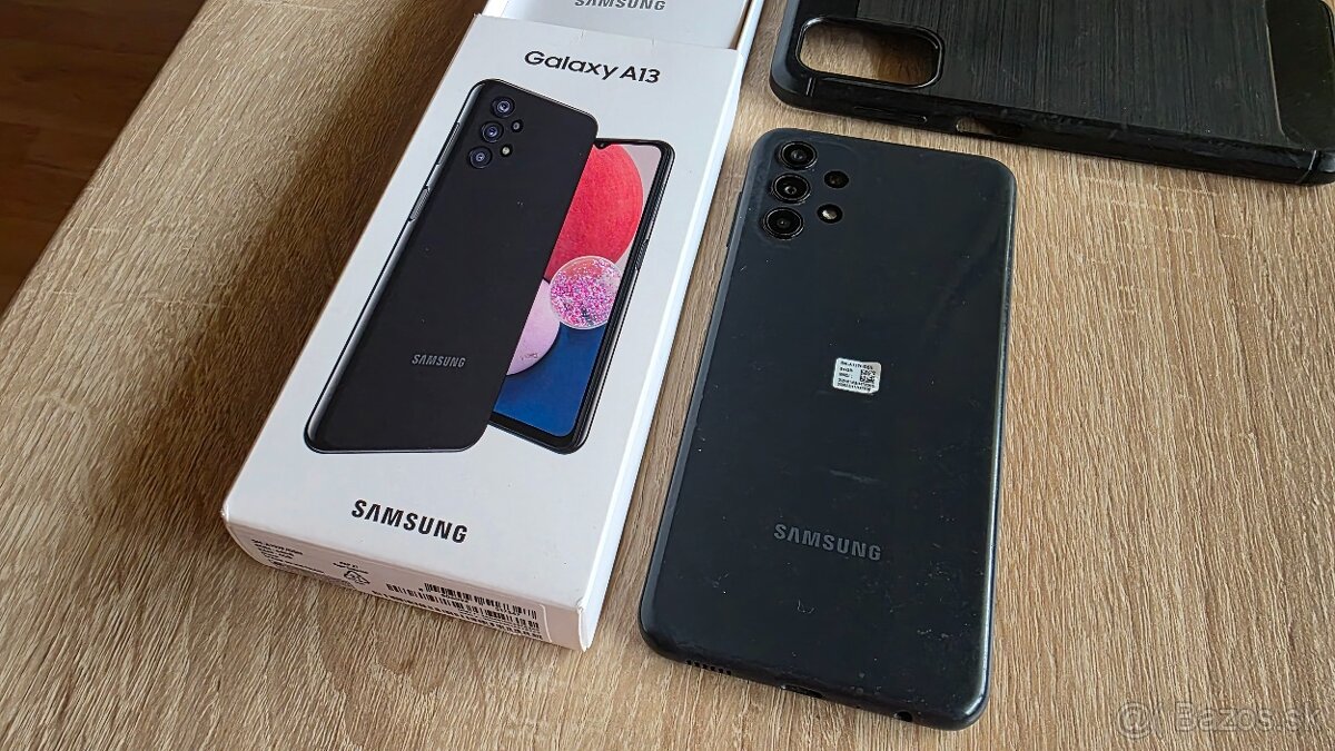 Samsung Galaxy s13 - 2