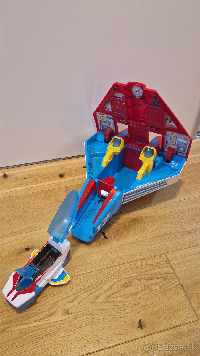 Labkova patrola stihacka - 2