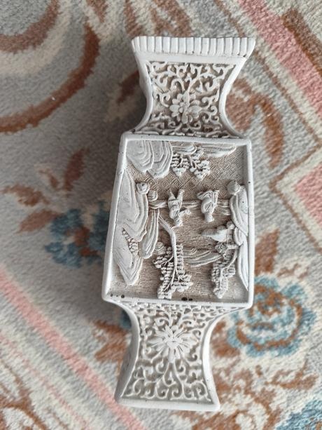 Váza s čínskym vzorom a popolník - 2