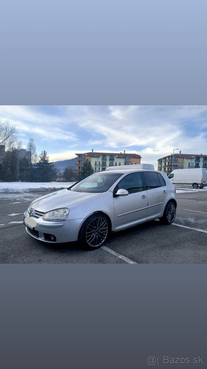 Volkswagen Golf 5 2.0tdi - 2