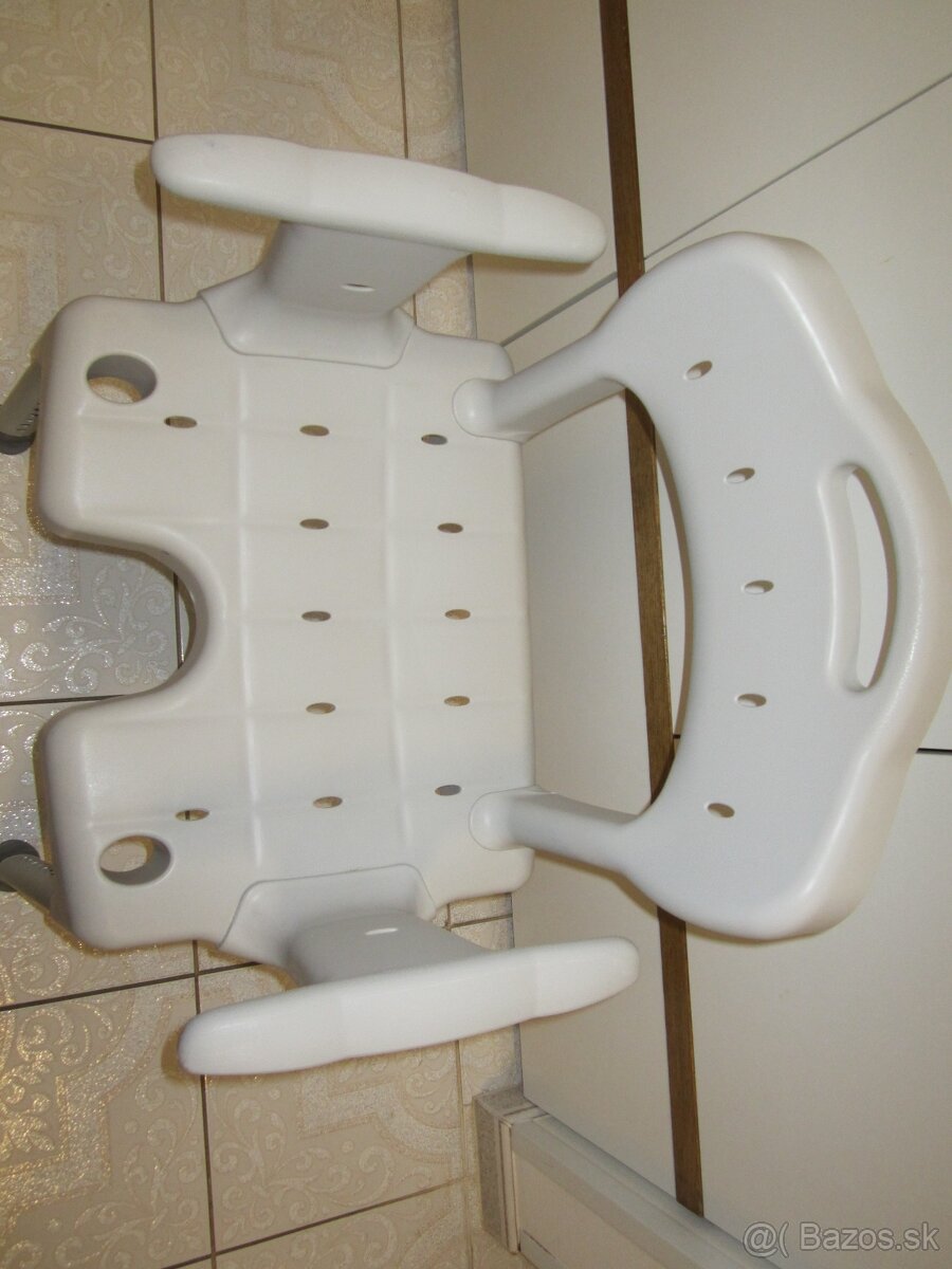 Sprchovacia stolička - 2