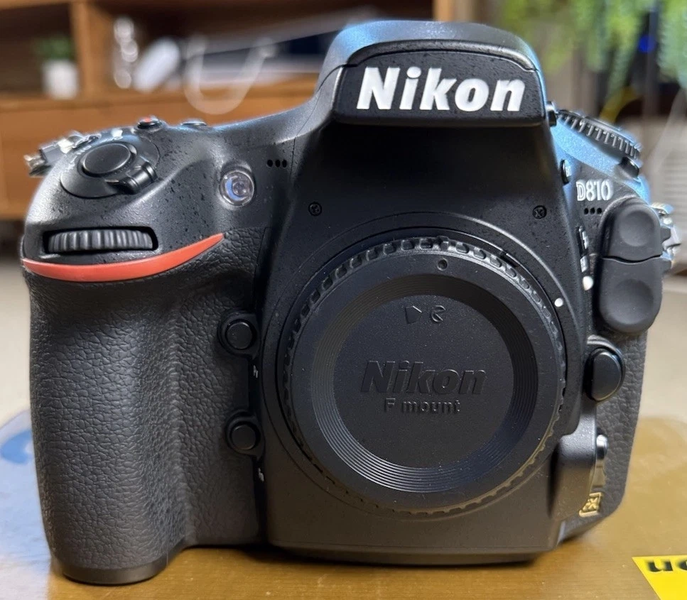 Nikon D810/ bodyplus box a dve karty. SD a CF - 2