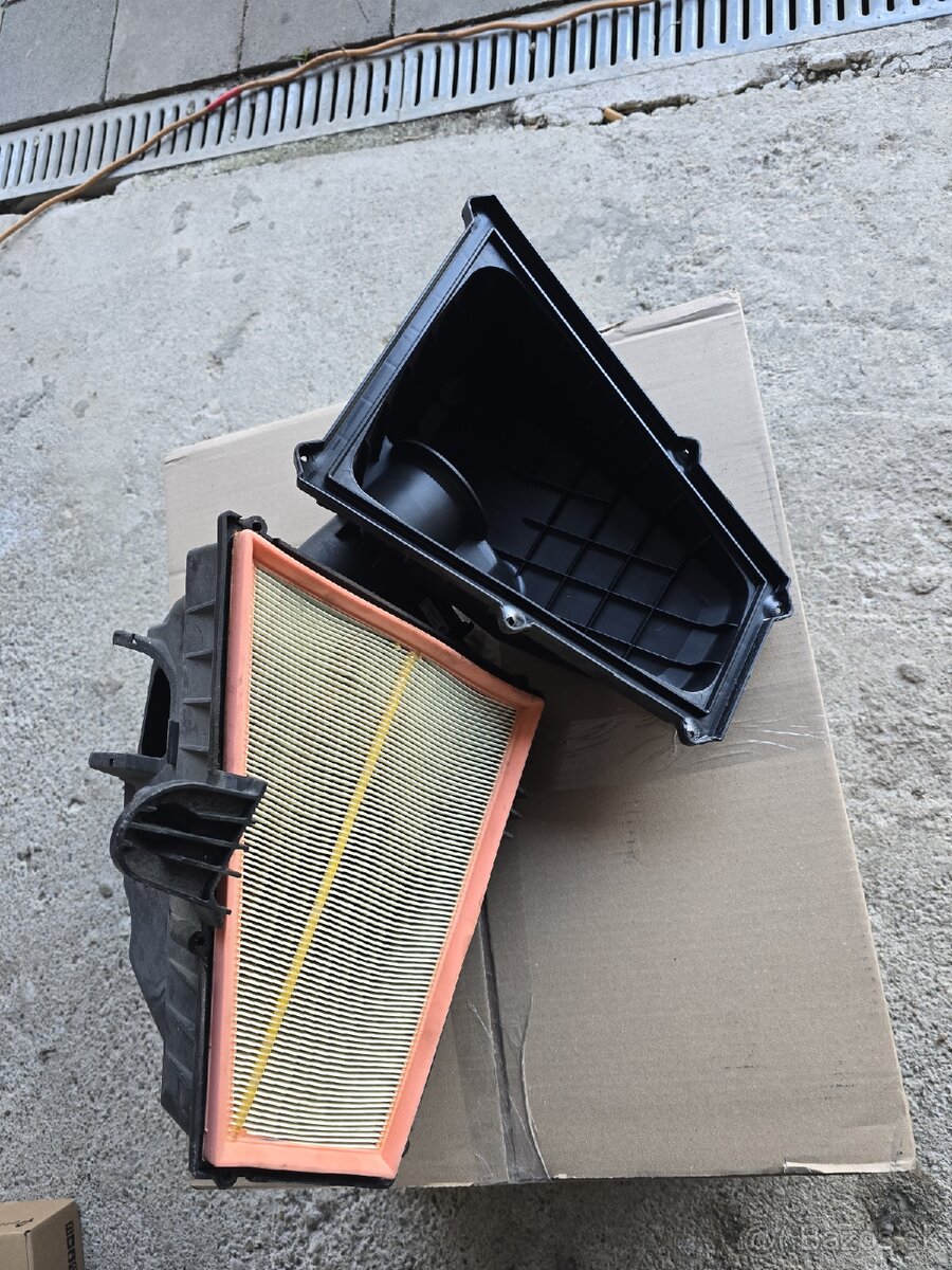 Airbox Ford Mondeo / S-Max / Galaxy 2.0 TDCi - 2