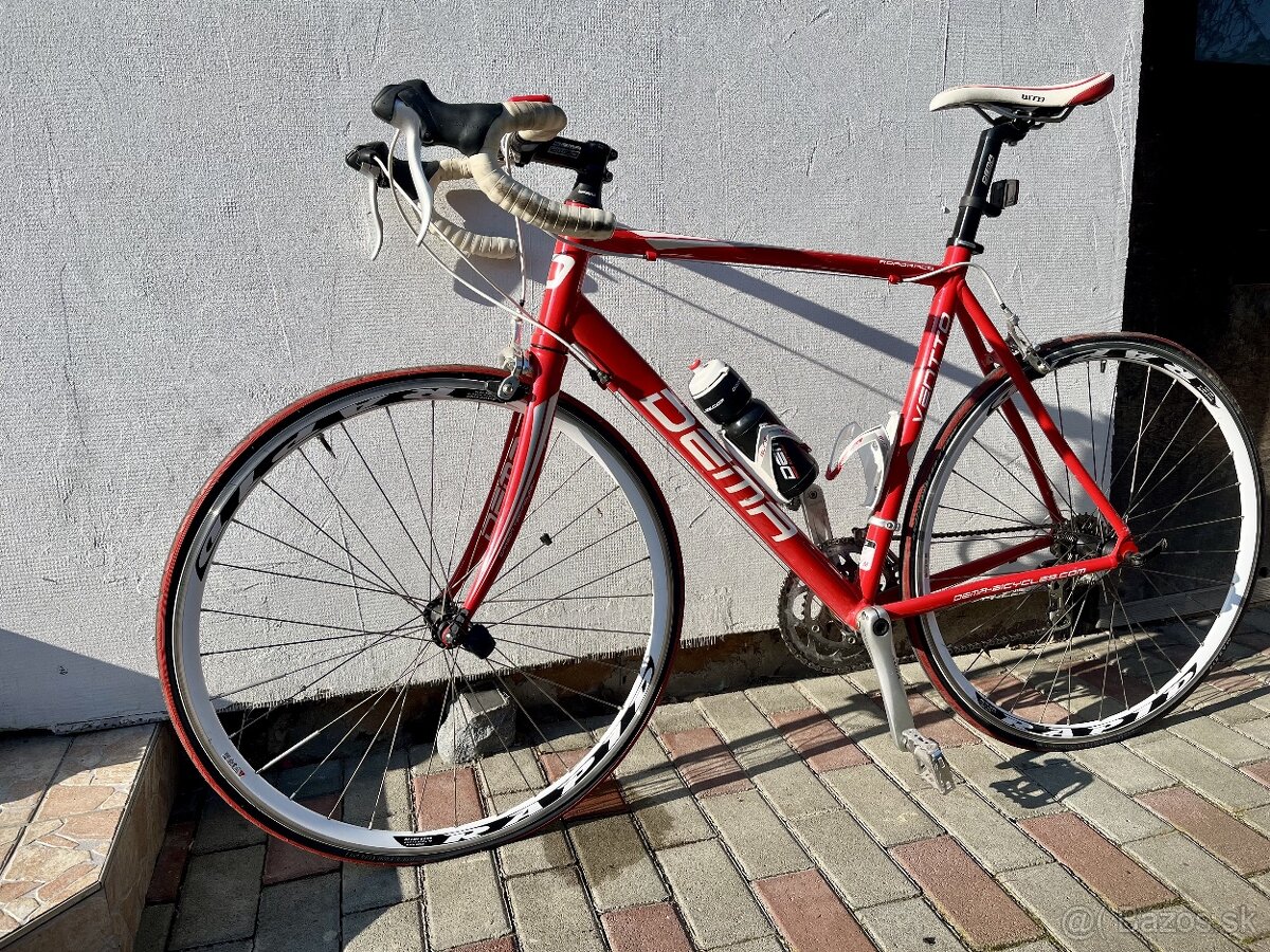 Predám cestný bicykel Dema Ventto - 2