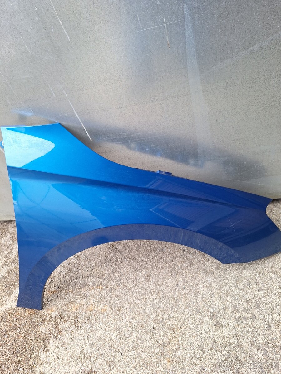 Predný blatnik Fabia rok.2022 - 2