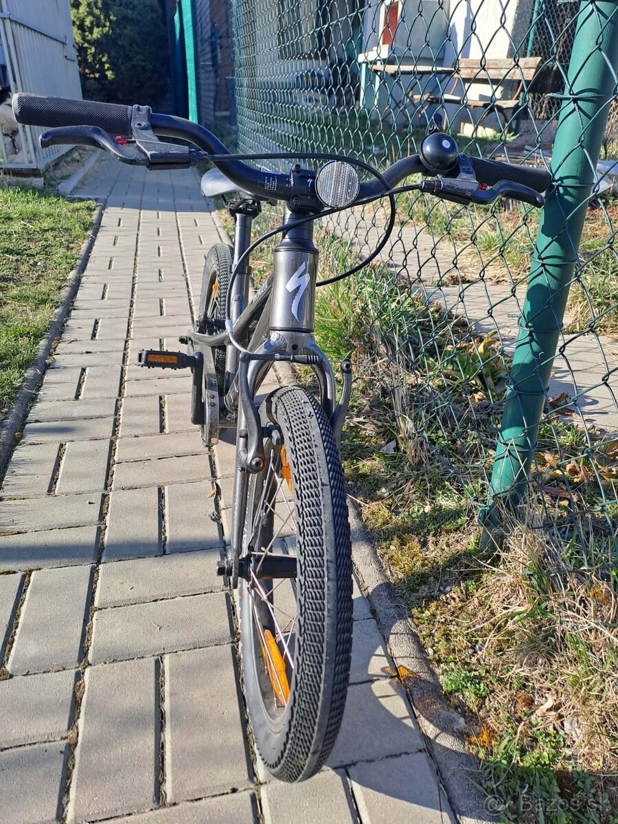 Detský bicykel Specialized - 2
