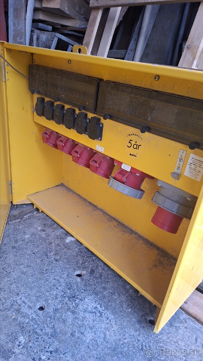 ReeVolt stavebný rozvádzač UC63 – 400V / 63A - 2