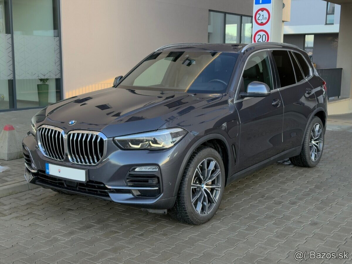 BMW X5 xDrive 45e PHEV • Nebúrané • Servis len BMW • - 2