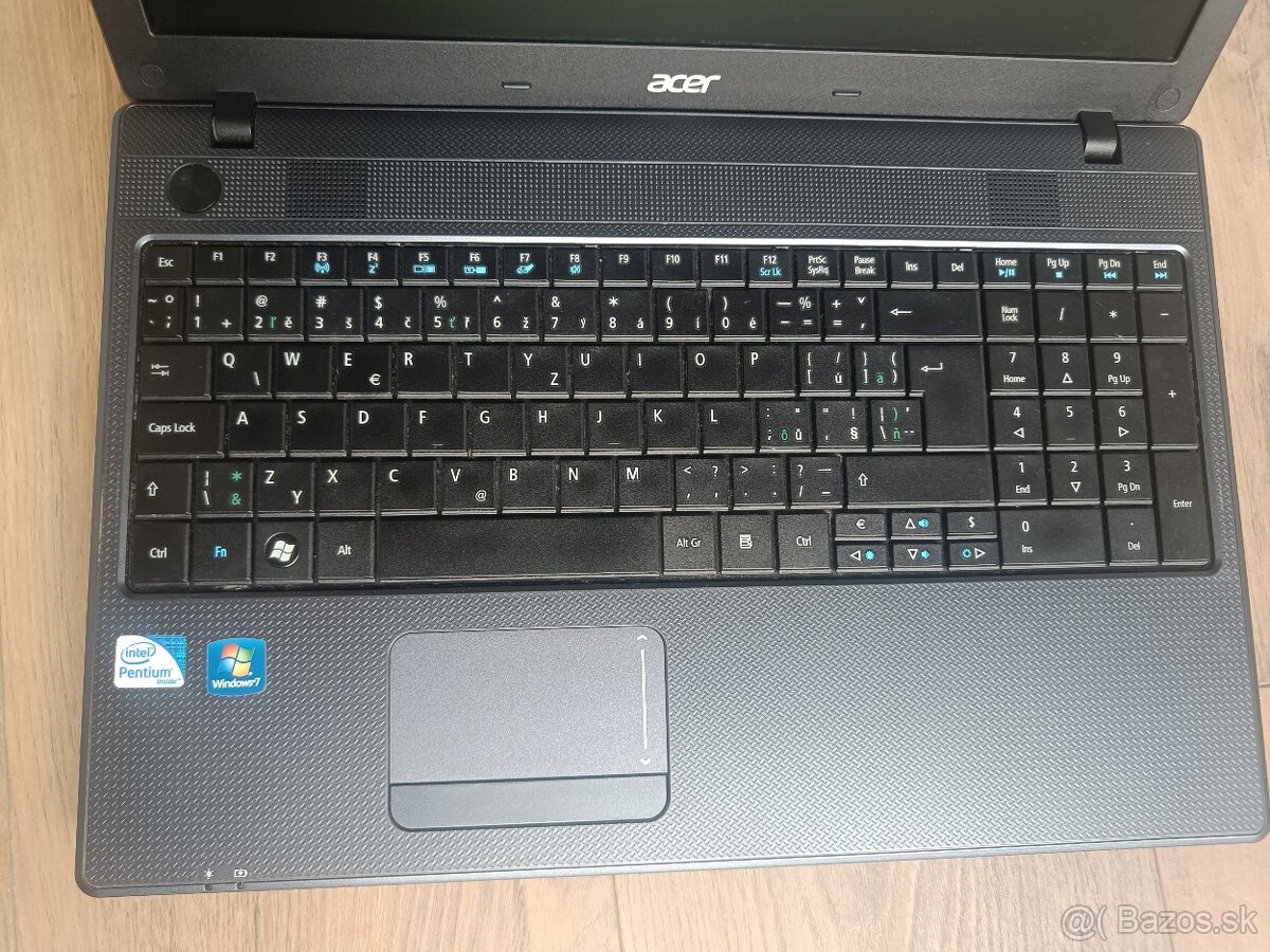 Acer TravelMate 5744 | 15.6"HD | 250GB SSD | 8GB RAM - 2