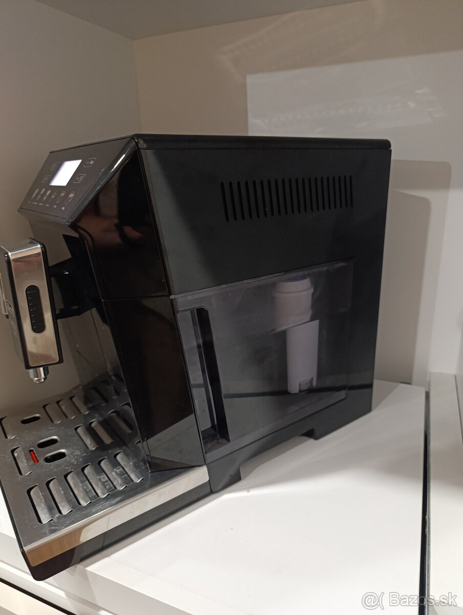 DeLonghi Eletta Cappuccino Evo ECAM46.860.B Bean to Cup - 2