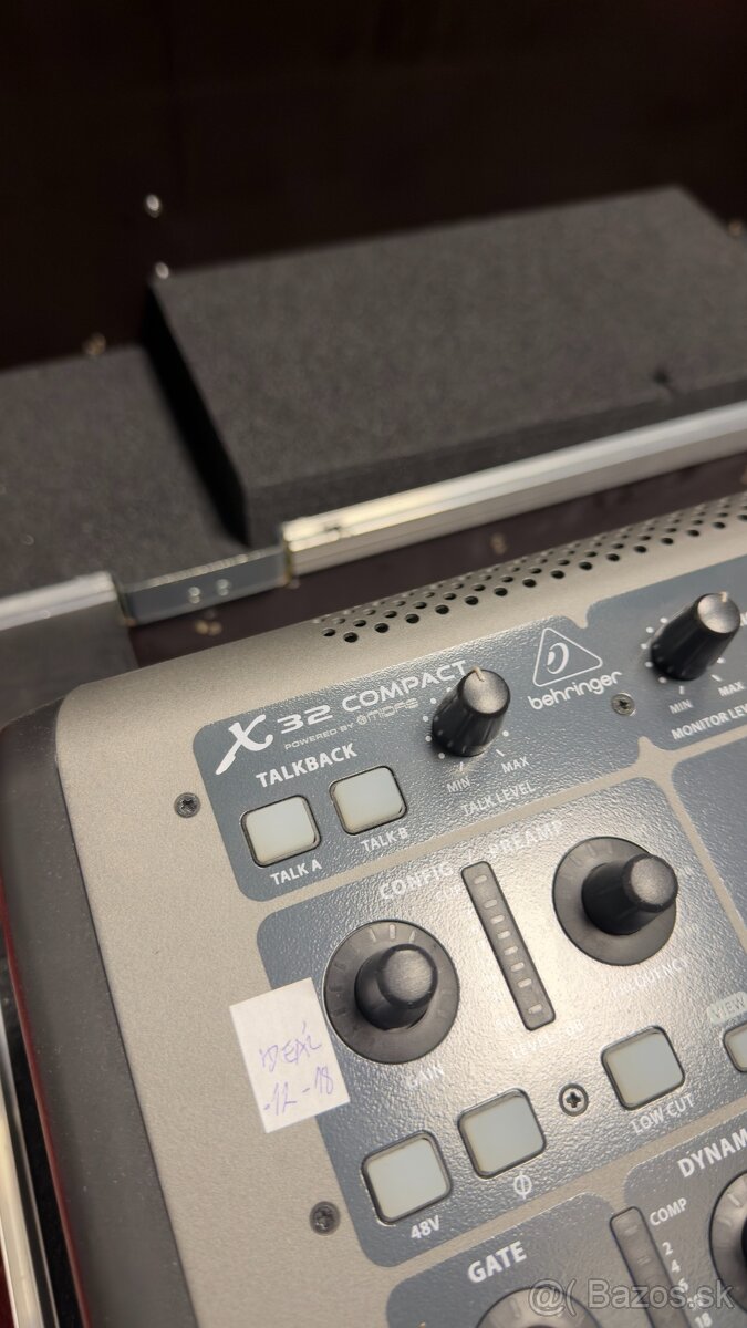 Behringer X32 compact - 2