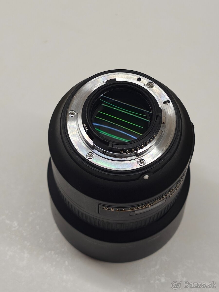 Nikon AF nikkor 85mm 1.8 - 2