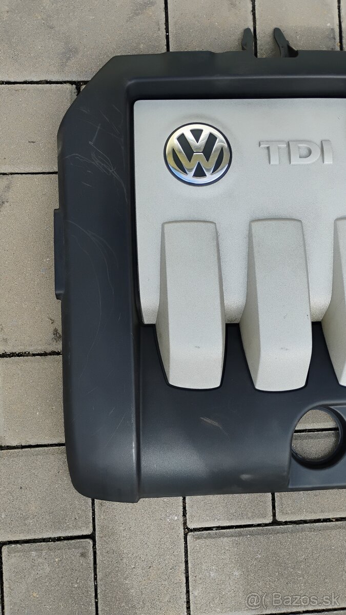 Kryt motora vw - 2