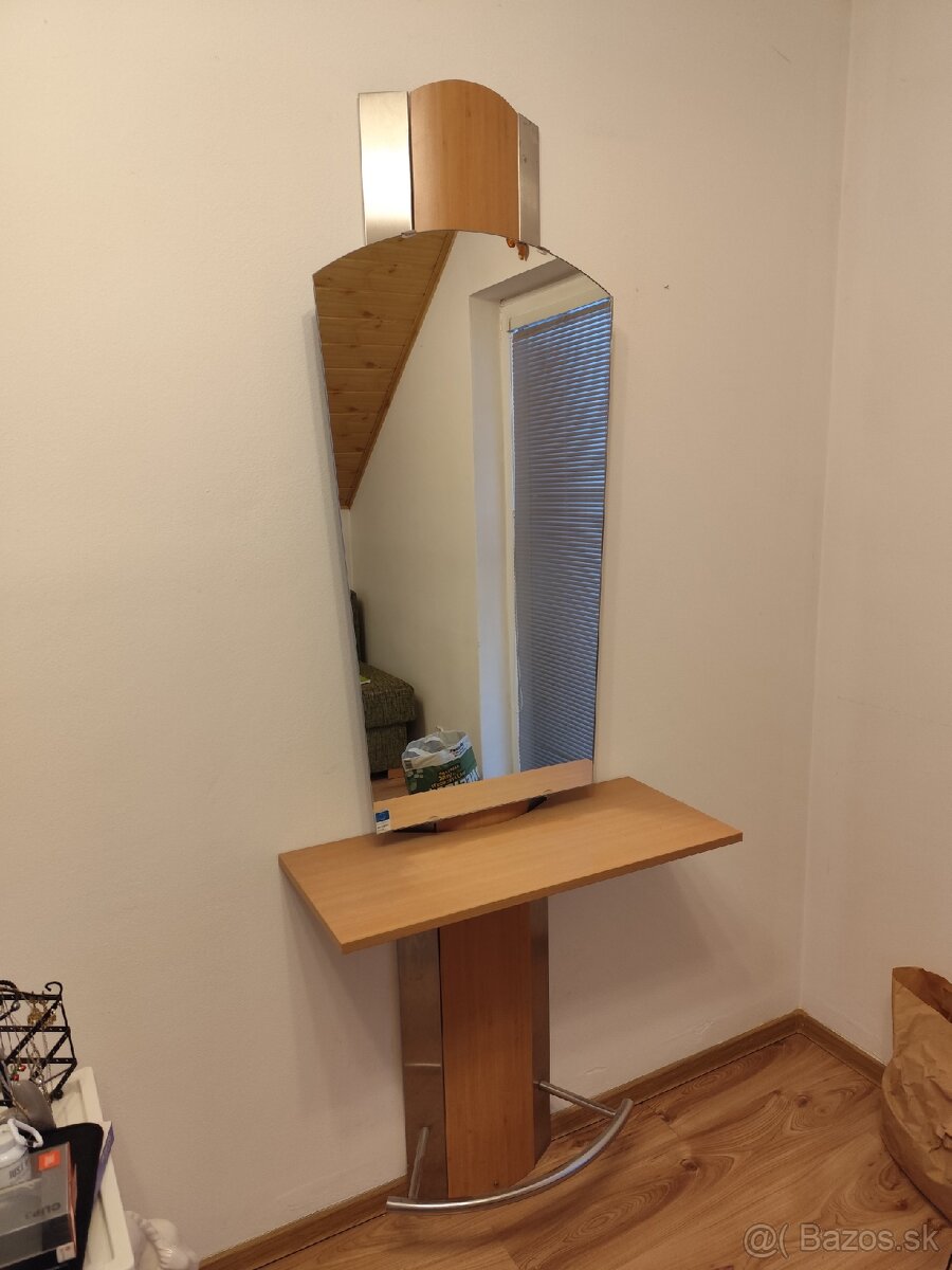 Kadernícky nábytok - 2