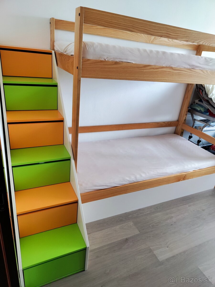 2x písací stôl + poschodová posteľ - 2