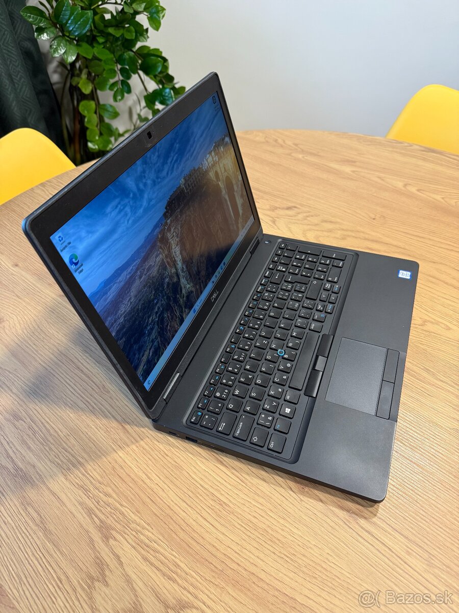 Notebook Dell Latitude 5590 15,6" - 2