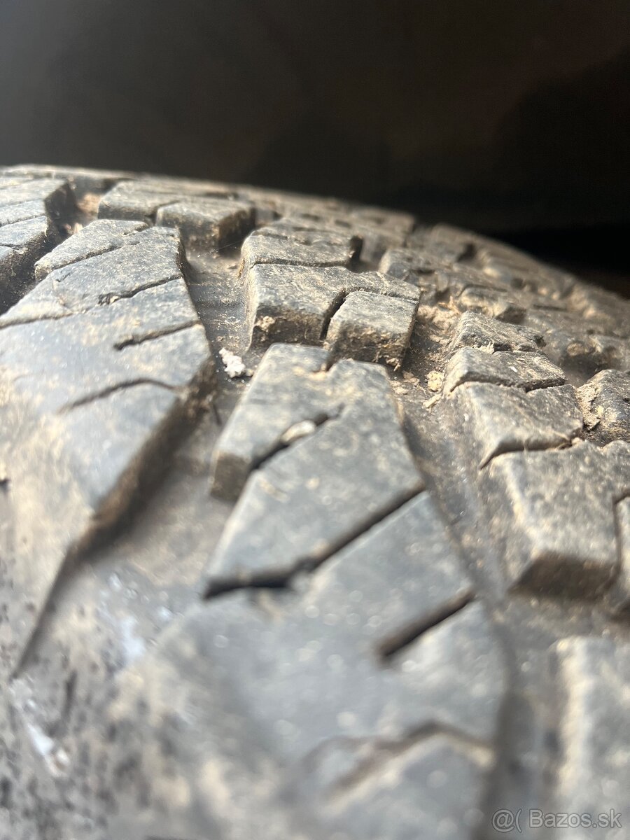 Kolesa R16 255/70 - 2