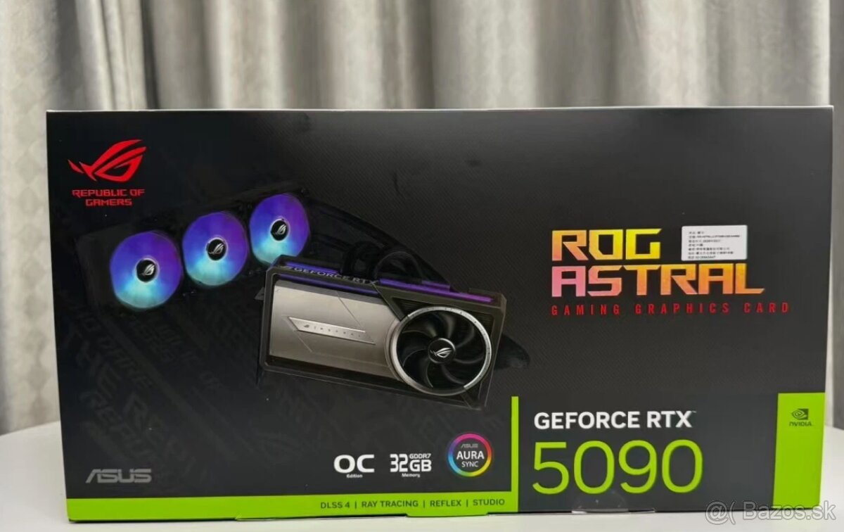 ASUS ROG ASTRAL LC RTX5090 O32G GAMING - 2