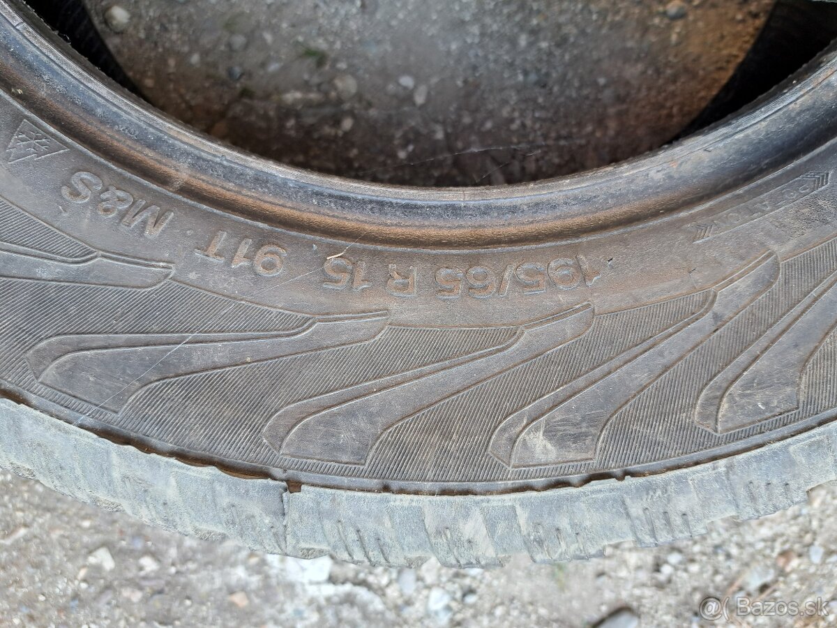 Predám zimné Vredestein 195/65/R15 - 2