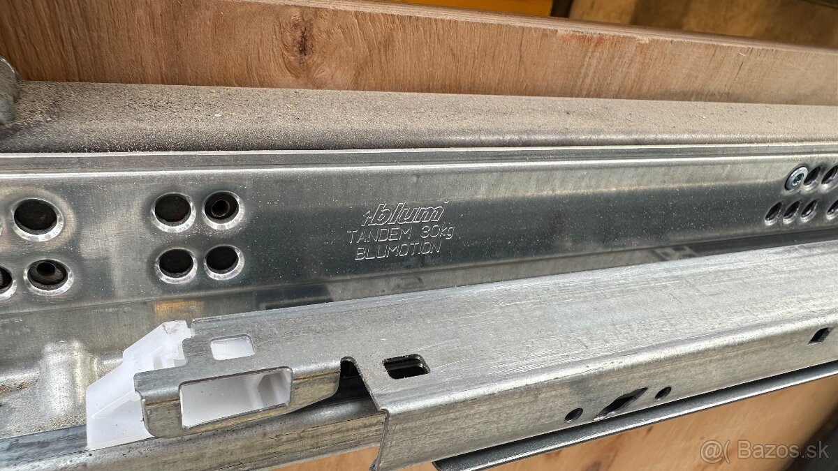 Renault Master 3 regál do auta, dodávky - 2