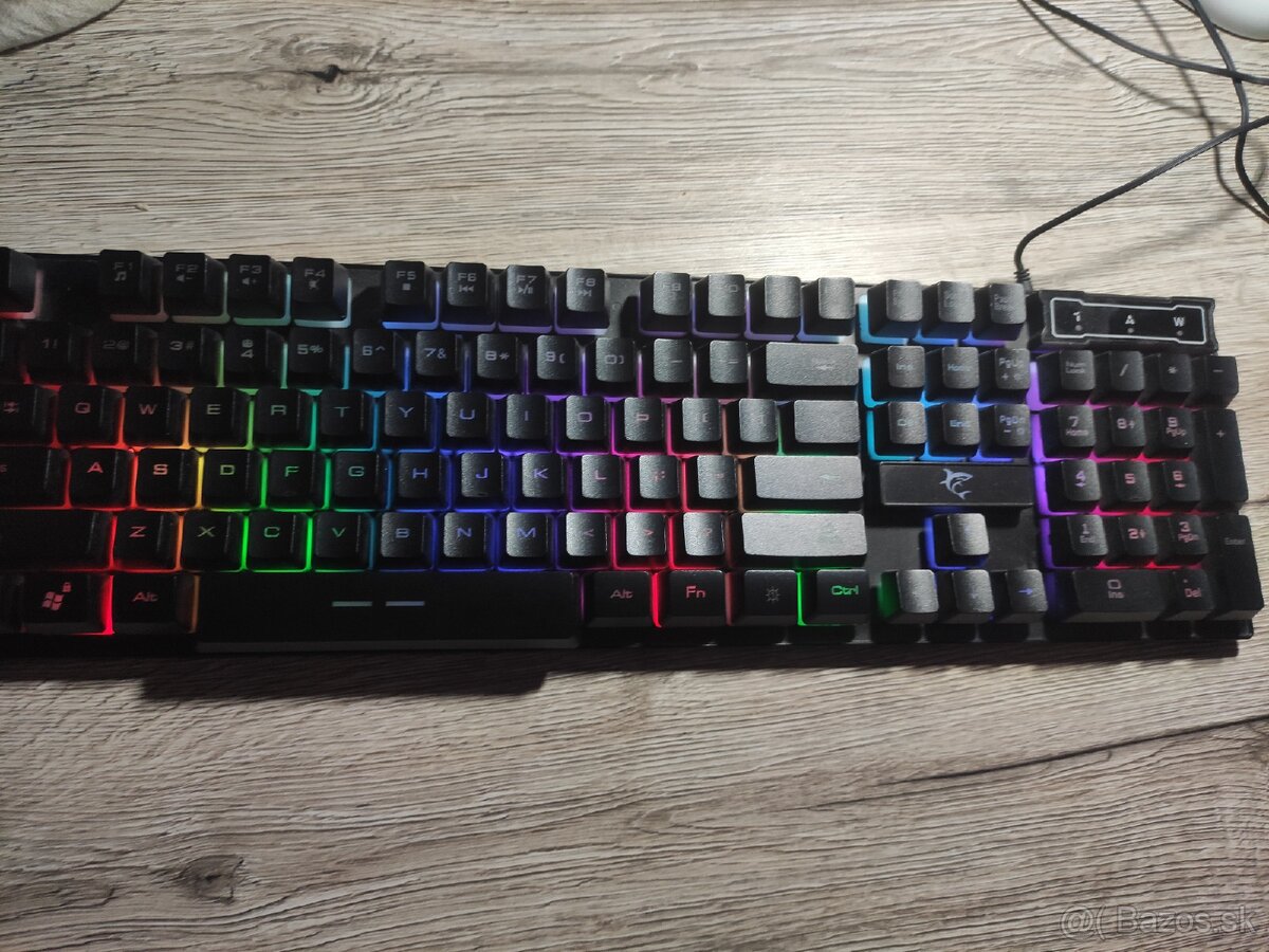 Podsvietena klávesnica - 2