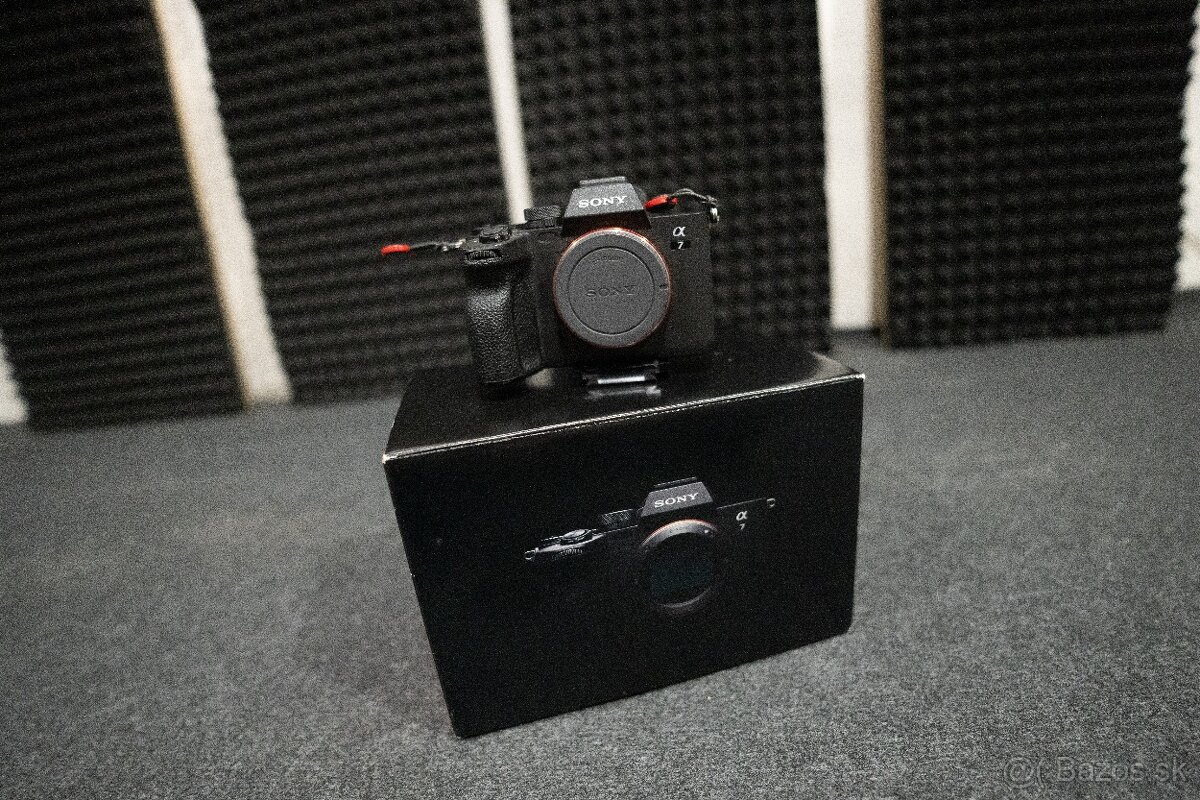 Sony A7 IV - 2