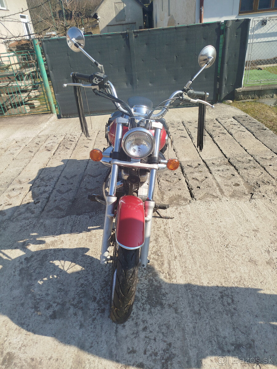 Suzuki Intrudel 125 - 2