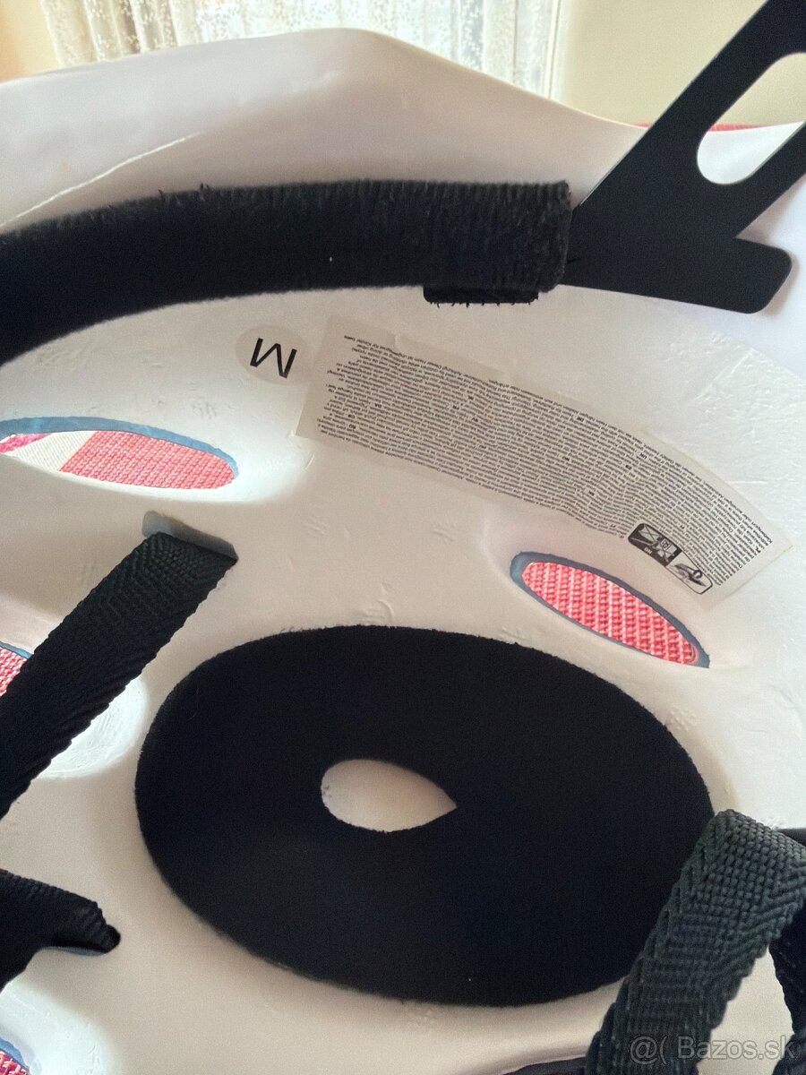 Cyklisticka prilba - 2