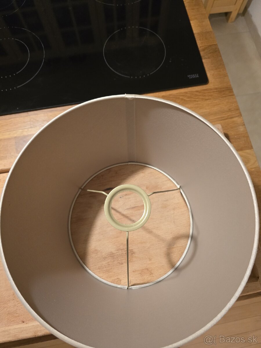 úplne nové tienidlo na lampu z kvalitného materiálu - 2