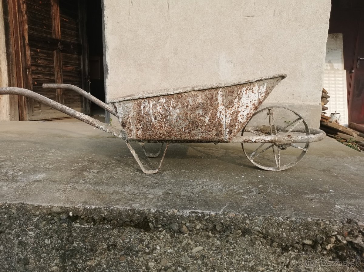 Predám 25 litrovú hliníkové konvu a fúrik - 2