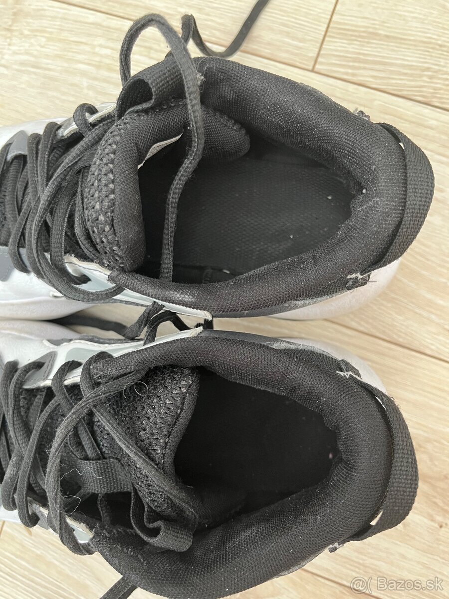 Basketbalove tenisky-Under Armour-40,5 - 2