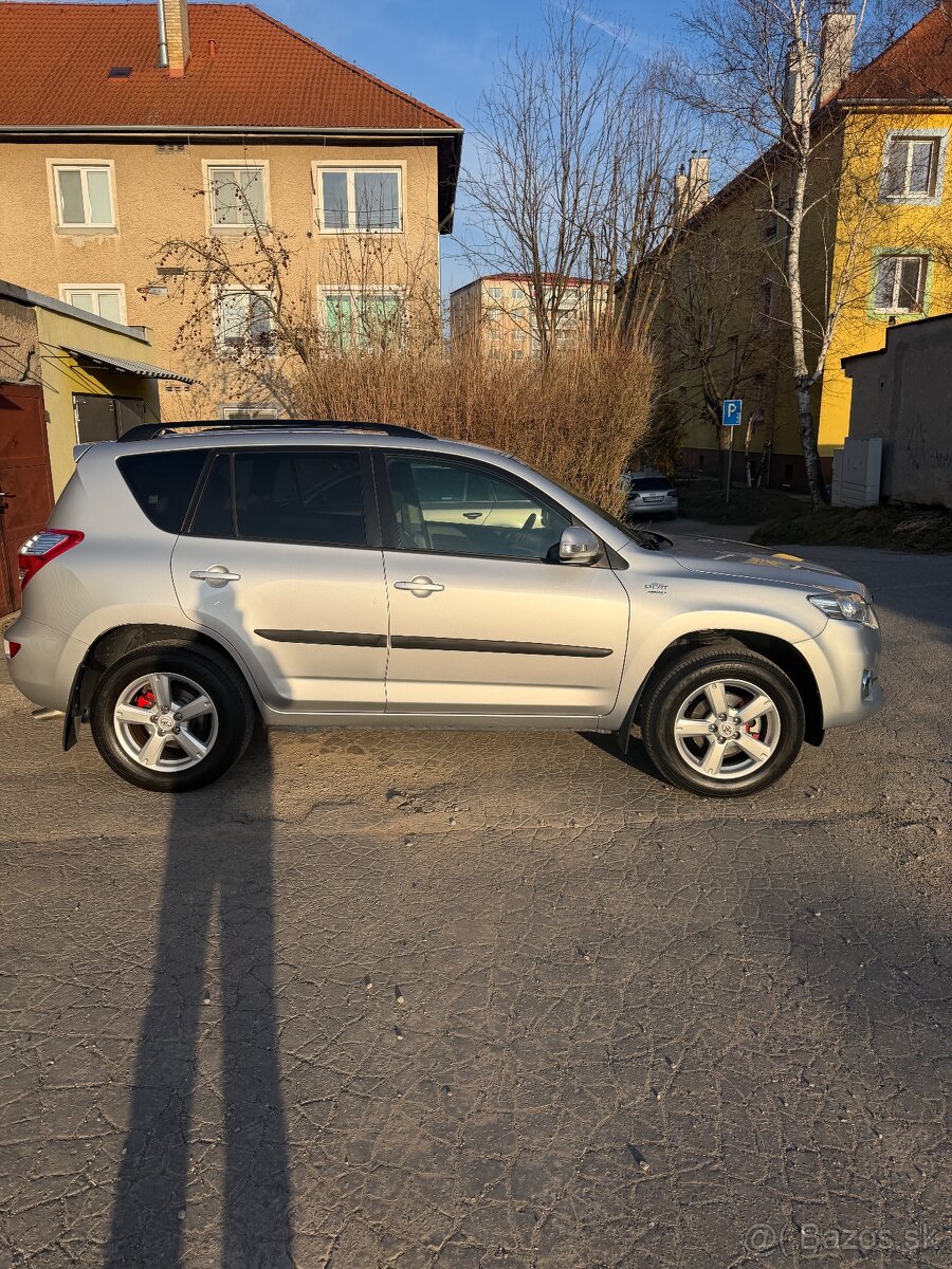 Toyota Rav4 - 2