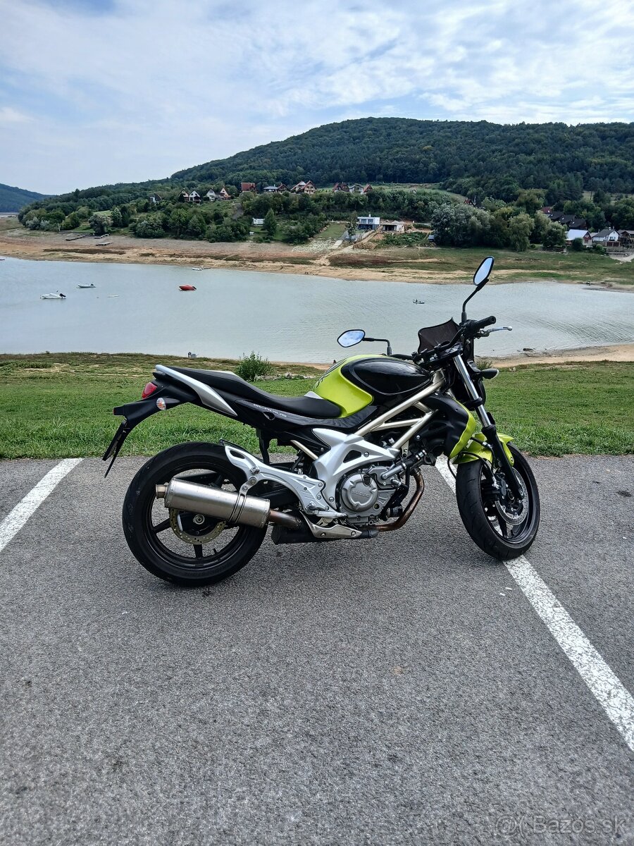 Suzuki - 2