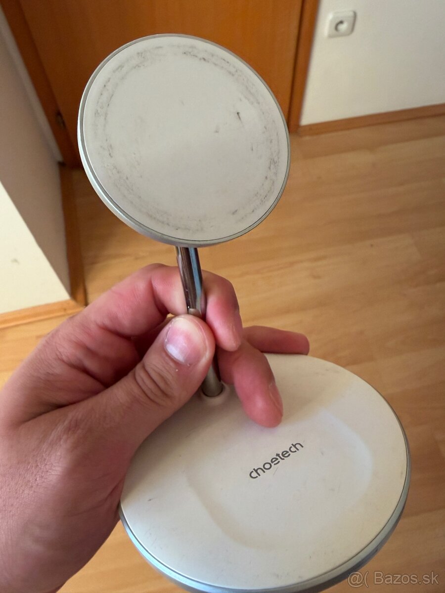 Nabijaci 2v1 Magsafe stojan - 2