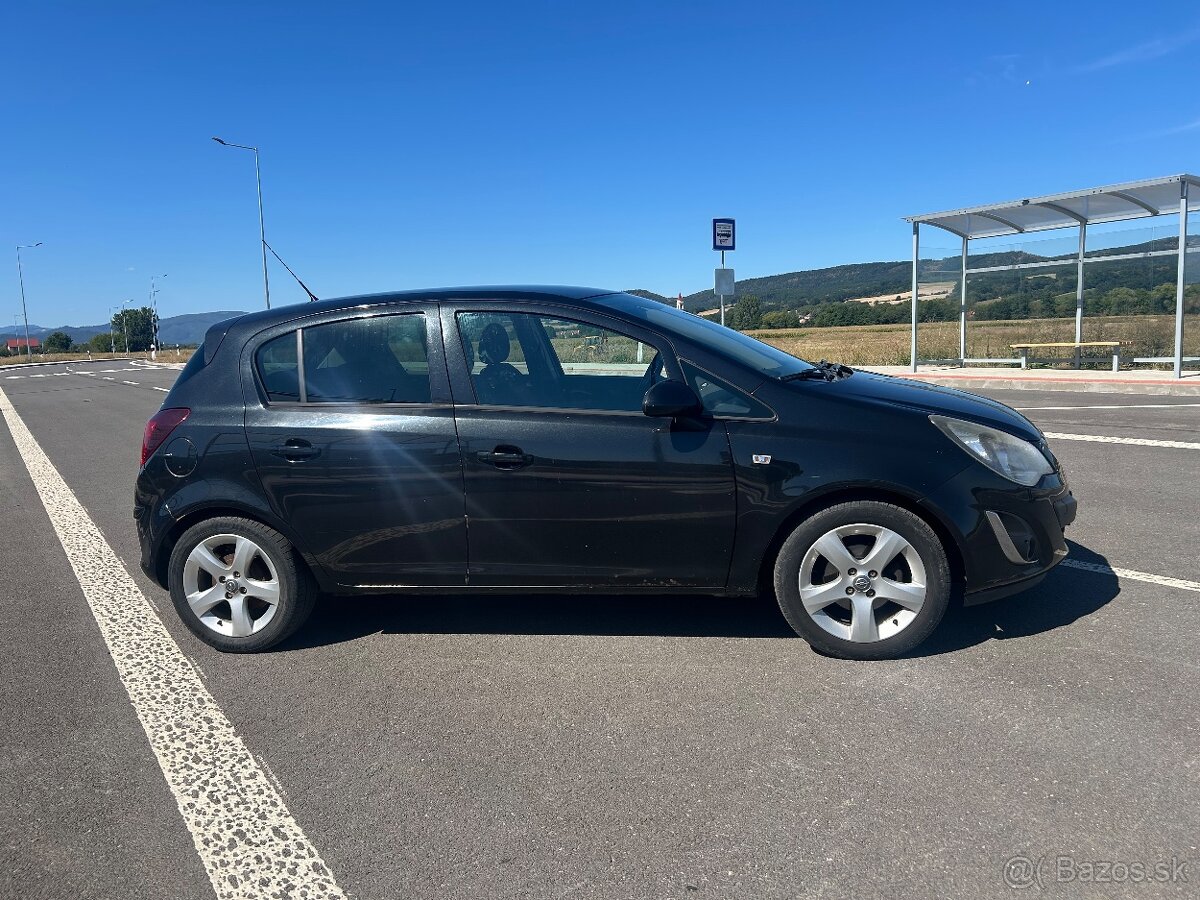 Opel Corsa 1.2 + LPG 61Kw - 2