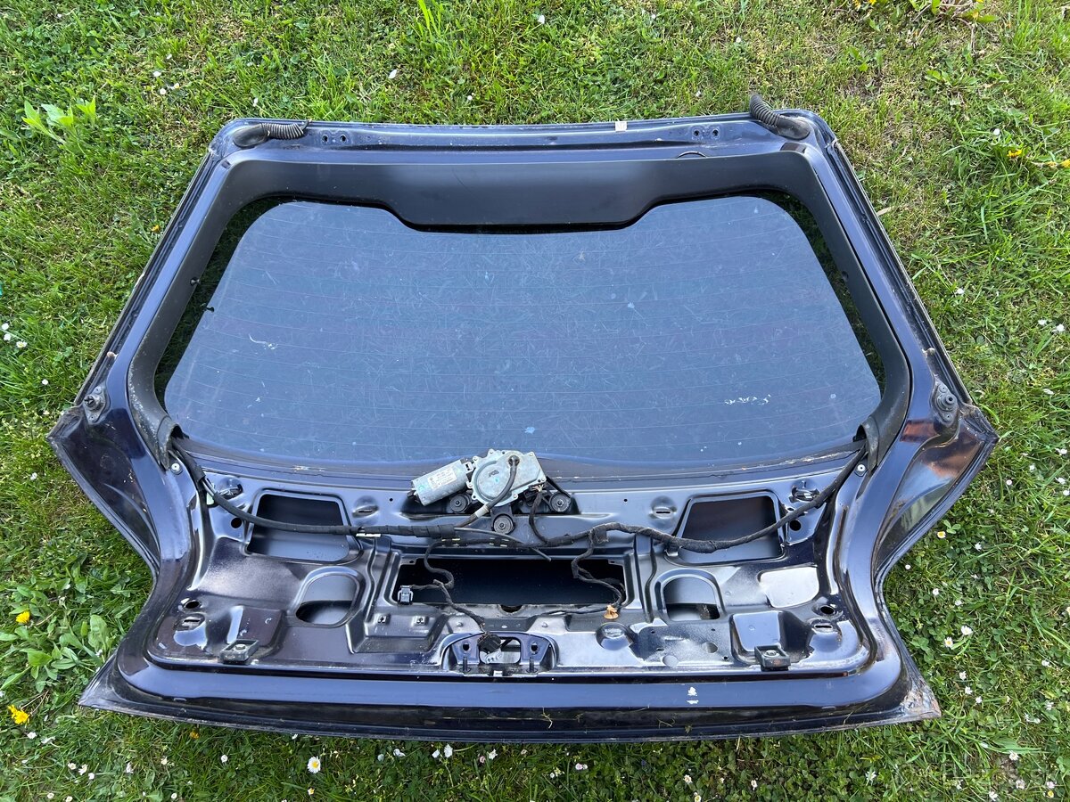 Audi A3 8L1 kufrove dvere - 2