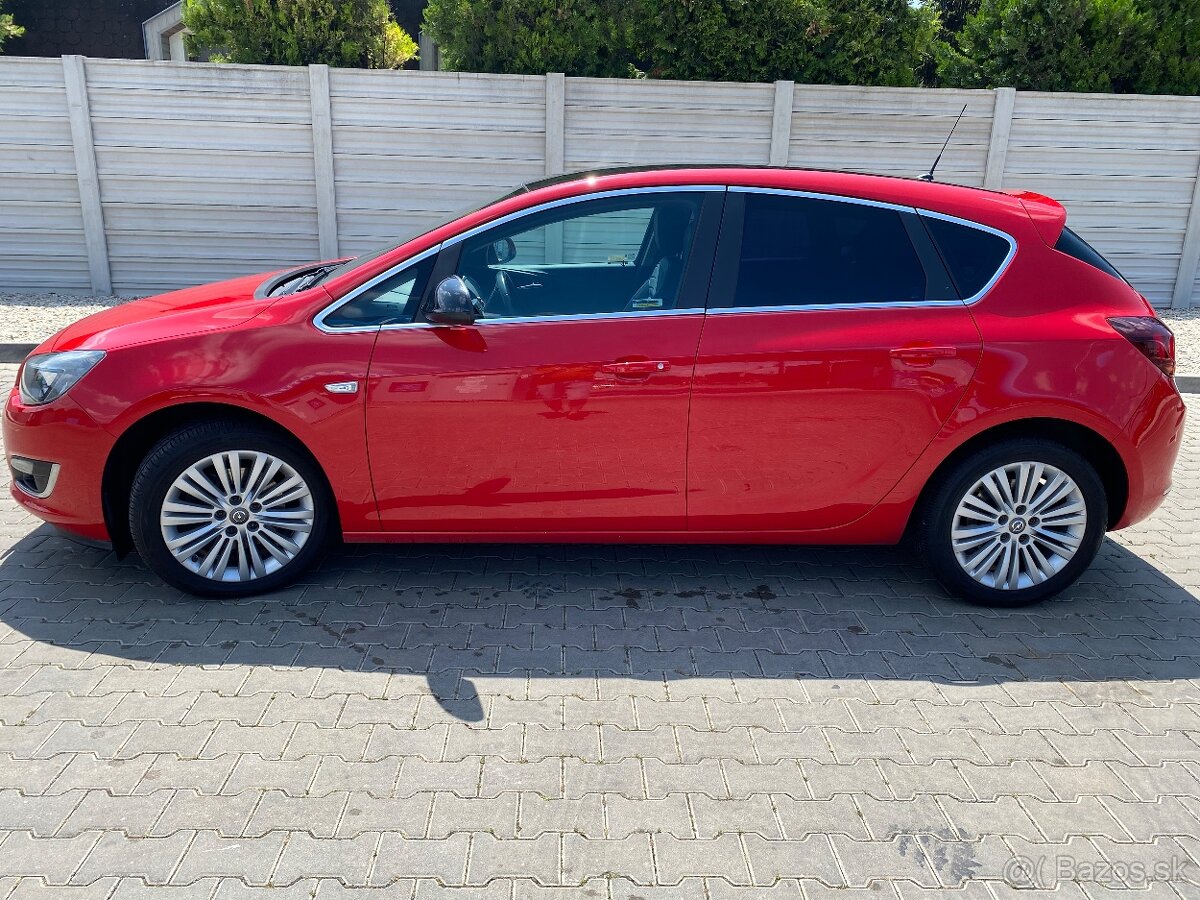 Opel Astra J - 2