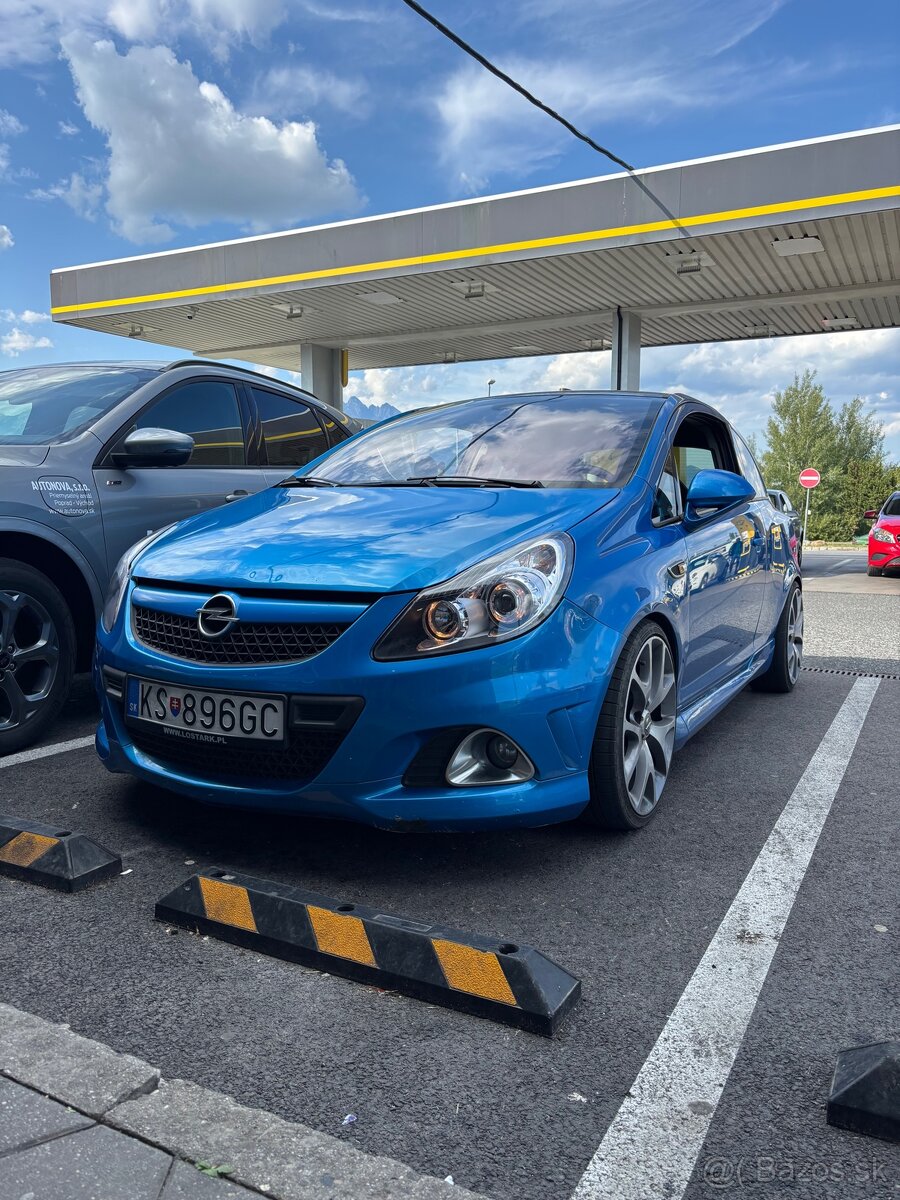 Opel Corsa D OPC - 2