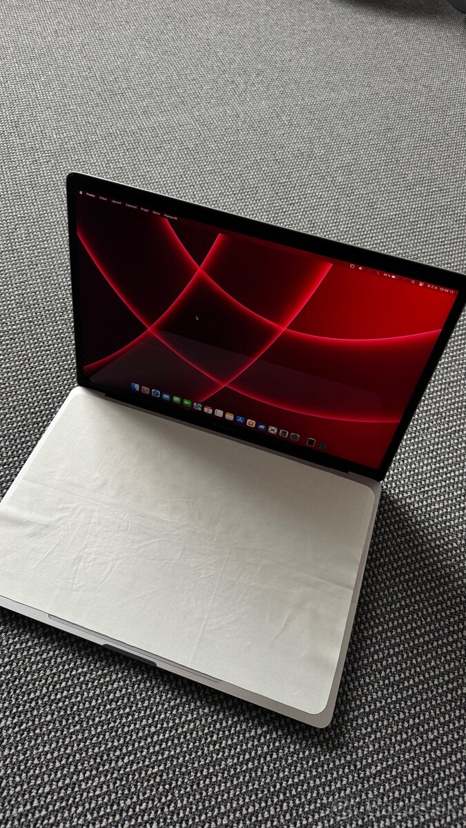 MacBook Pro 15” 2017 i7 (256GB) graphite - 2