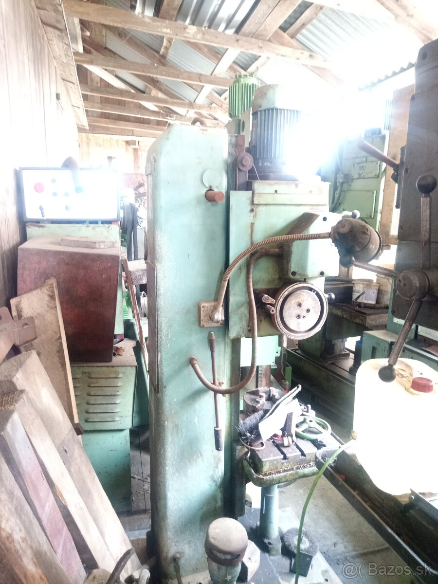 vŕtačka stojanová RUS, typ 2H 118 - 2