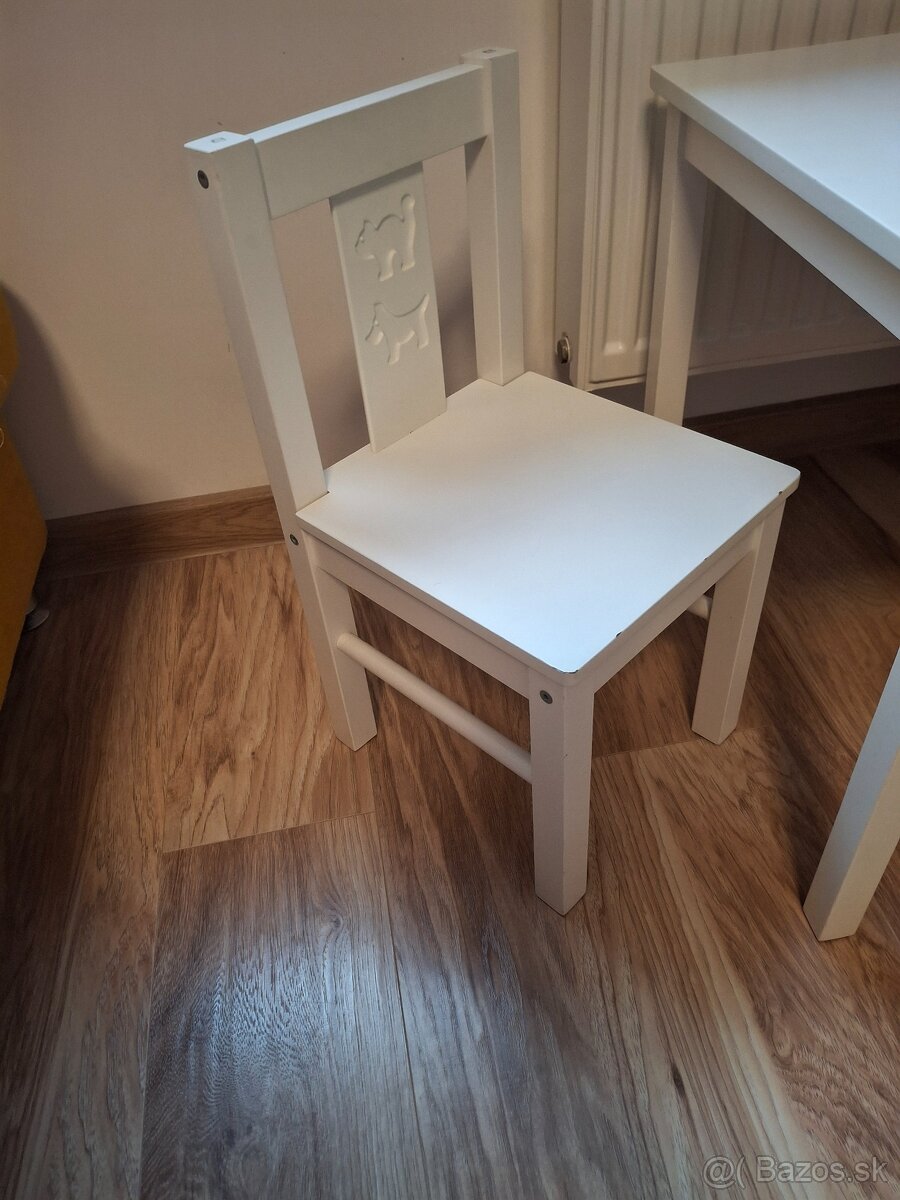 Detský stolík so stoličkami - 2