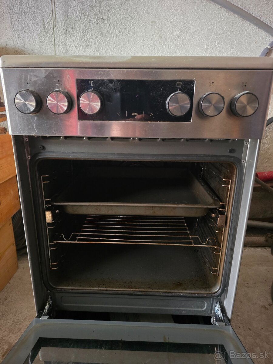 Elektrický sporák Amica - 2